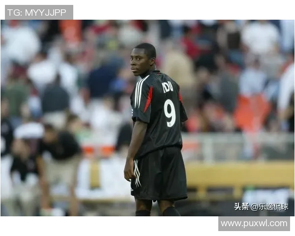 足球明星6号球衣背后的传奇故事与荣耀时刻揭秘